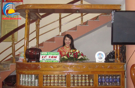 Lễ tân Khách sạn Trung Lan Sầm Sơn